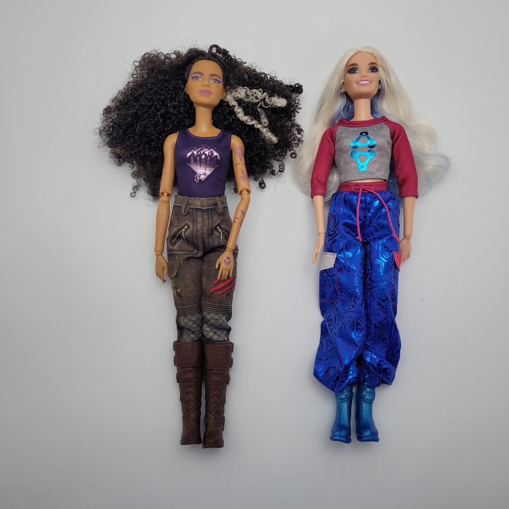 Disney Zombies Dolls Willa Lykensen Addison Wells